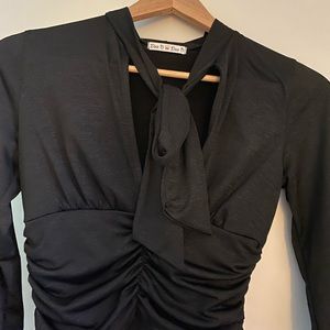 Black Cinch Crop Top Size Small